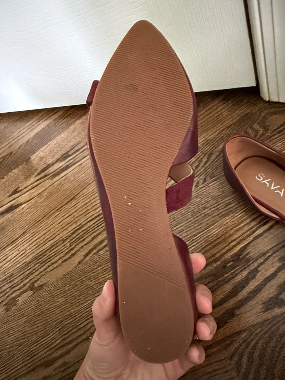 Women's Burgundy Pointed-Toe D'Orsay Flats